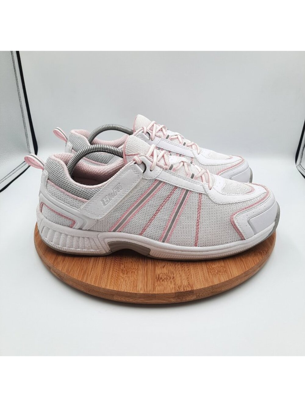Orthofeet 916 Tahoe Womens 12 Wide Shoes White Pink Orthopedic Walking Sneakers